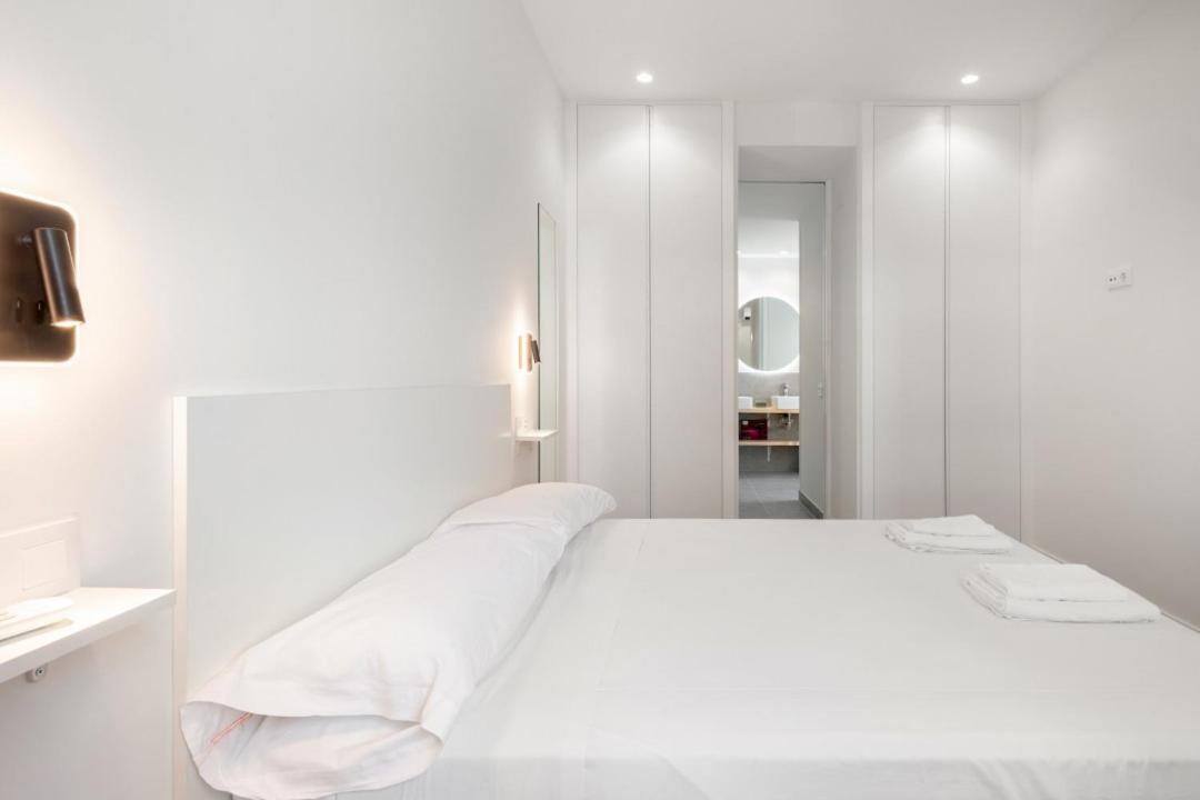 1 Bedroom 1 Bathroom Furnished - Salamanca - Modern - Mintystay Madrid Exterior photo